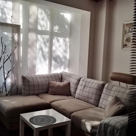 Sofia Zen - On Metro, Ultra Fast Wi-Fi Apartment Exterior photo