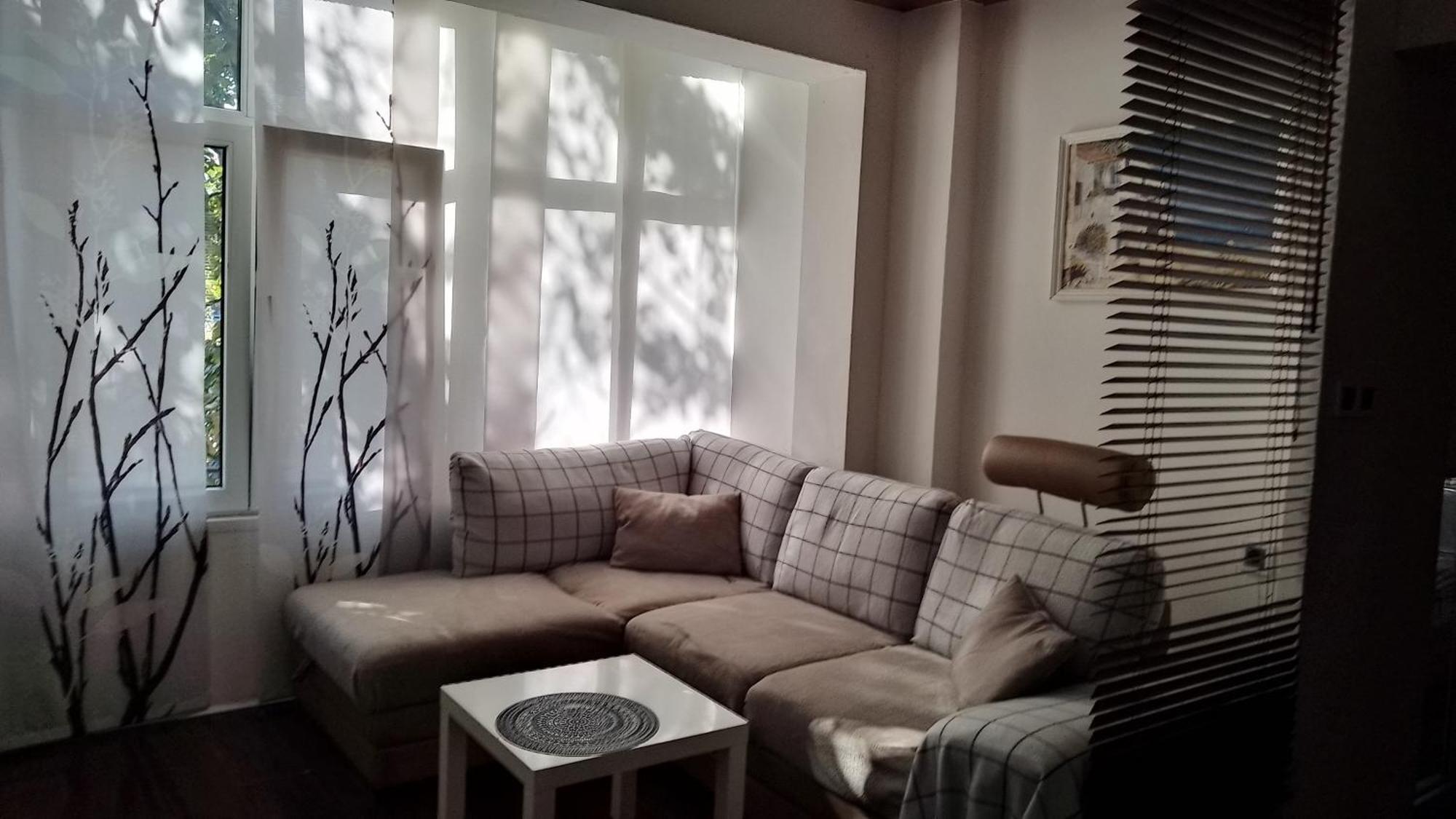 Sofia Zen - On Metro, Ultra Fast Wi-Fi Apartment Exterior photo